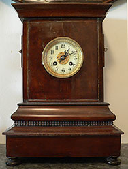 Mantel clock